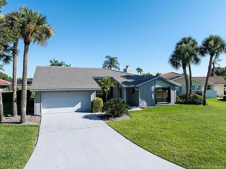2386 SW Creekside Dr — Photo 49