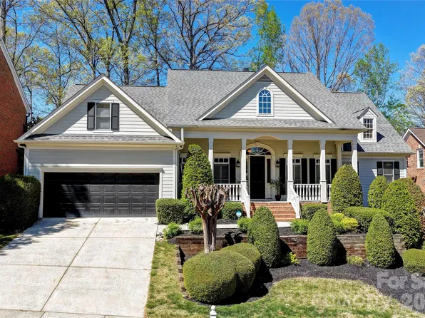 19107 Southport Dr, Cornelius, NC 28031