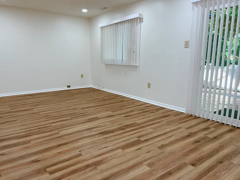 252 Hampshire Dr #252 — Photo 38