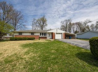 588 Lang Rd, Cincinnati, OH 45244
