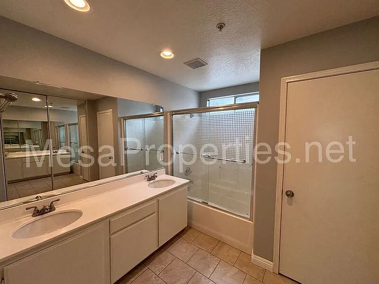 16740 Inverrary Way — Photo 15