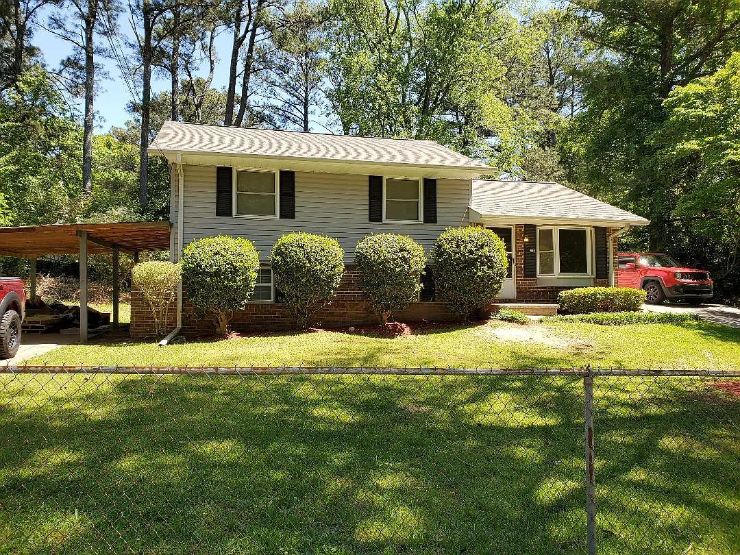 4 bed, 1500 sqft, $1,850 — Photo 1