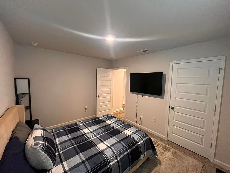4616 Naval Ct — Photo 15