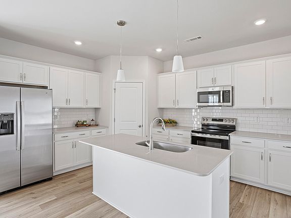 2nd image of 91 Bunker Hill Pl Lot 52
