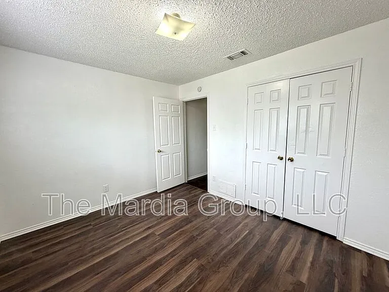 13339 Fall Manor Dr — Photo 13