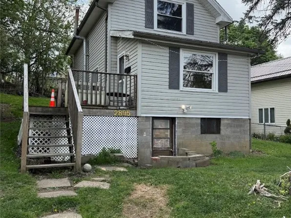 2895 Hemlock St, Bethel Park, PA 15102