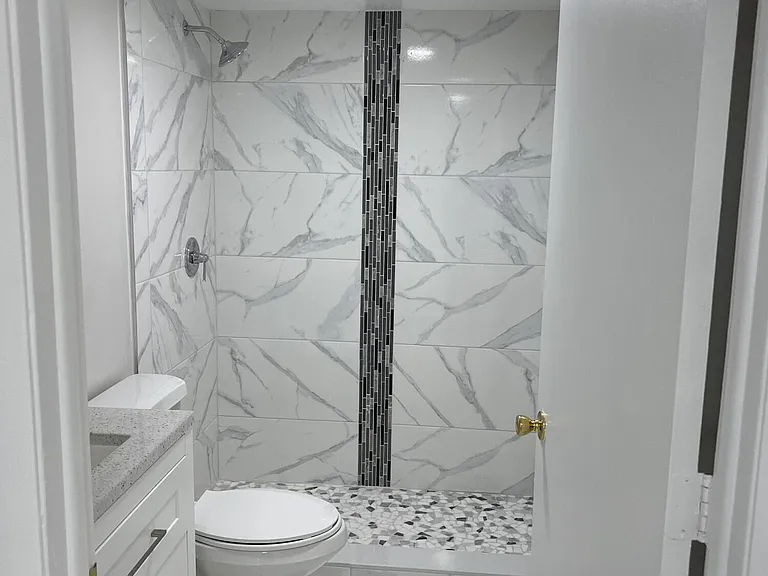 24 Abbey Ln #204 — Photo 9