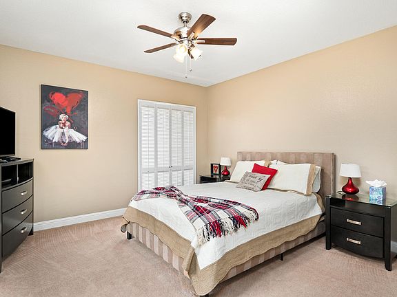 Bedroom #2 with super comfortable Queen bed