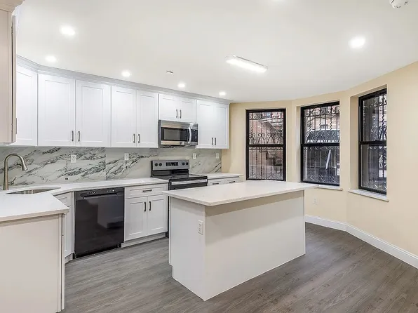 946 Street Nichlas Ave Unit 1, New York, NY 10032