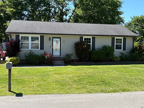 120 Clearview Dr Photo 1