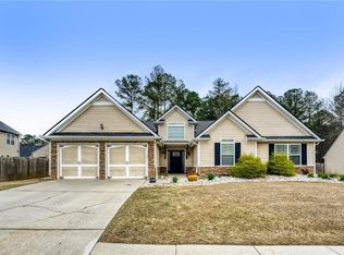 733 Sycamore Dr, Villa Rica, GA 30180