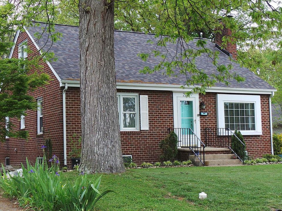 1st image of 2221 Cypress St