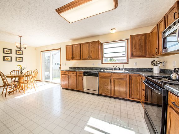 5th image of 5556 Buxley Dr
