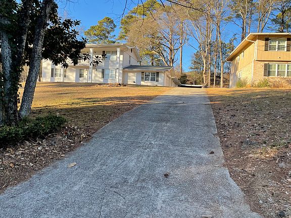 Driveway view from street