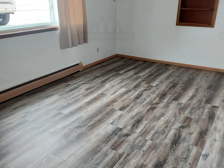 820 S Lakeshore Dr #4 — Photo 3
