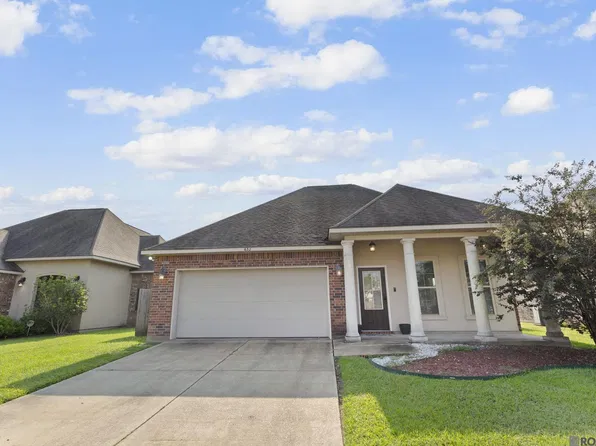 632 Greenwich Dr, Baton Rouge, LA 70820