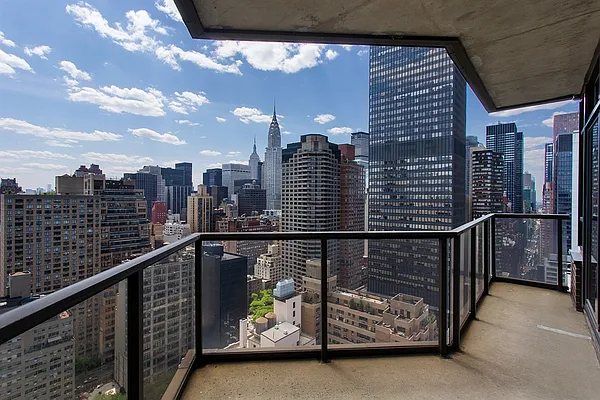 Sold by Corcoran | media 26