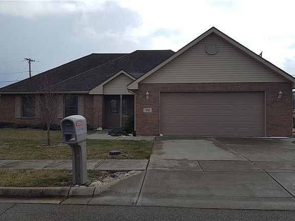 2nd image of 70 Sandstone Ln
