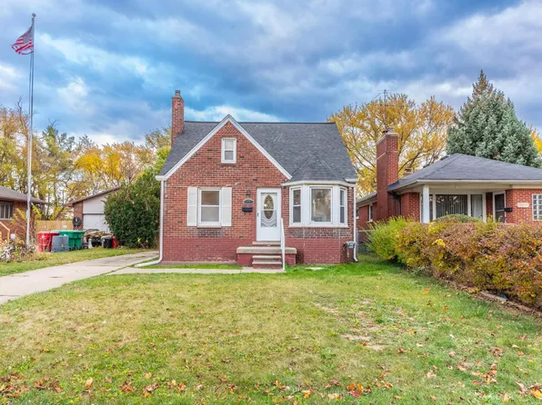 16042 Forest Ave, Eastpointe, MI 48021