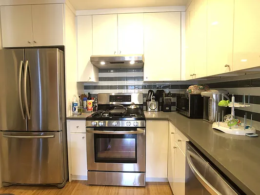 Rented by Compass | media 7