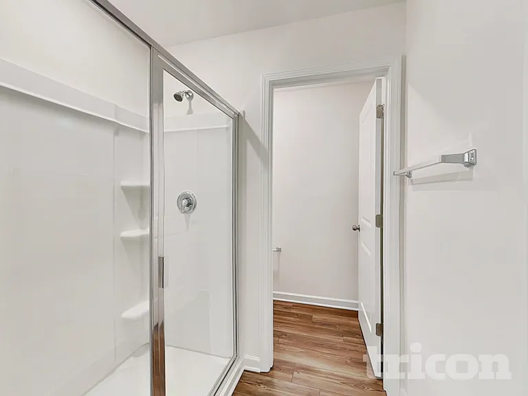 2448 Lennox Rd SE — Photo 11