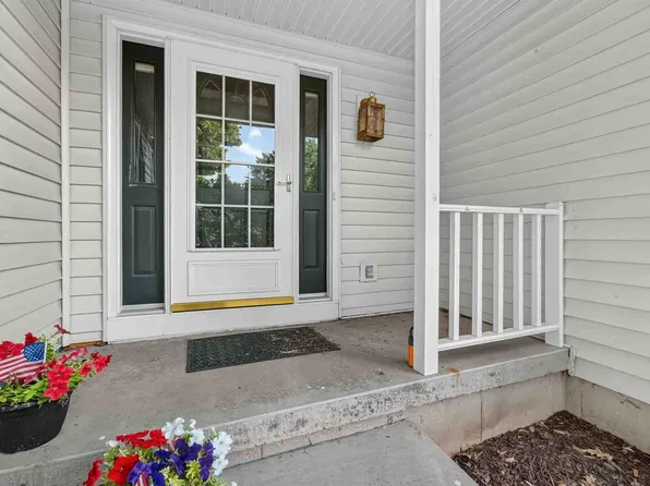 754 Sky Ridge Dr, Madison, WI 53719