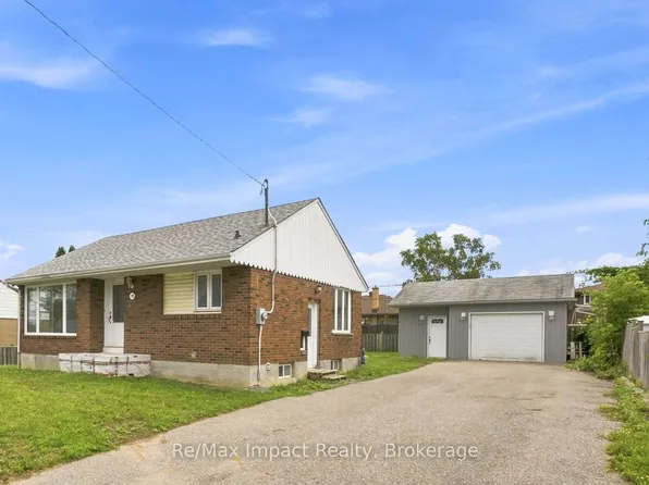 505 Annapolis Ave, Oshawa, ON L1J 2Y8