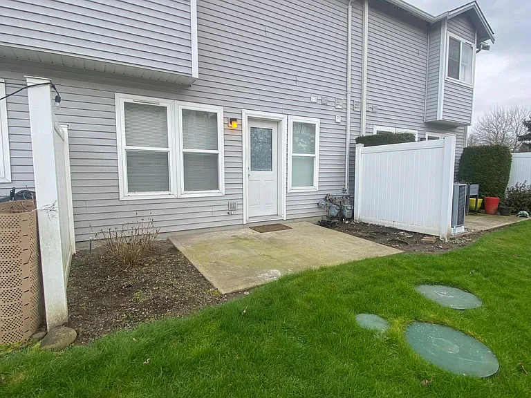 11103 63rd St E — Photo 22