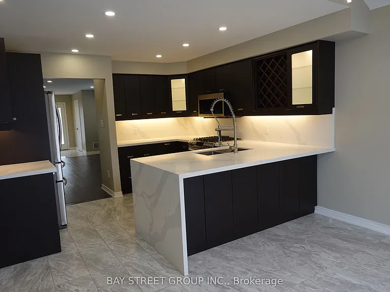 36 Vipond Rd — Photo 3