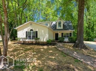 601 Pennwood Ln, Charlotte, NC 28215