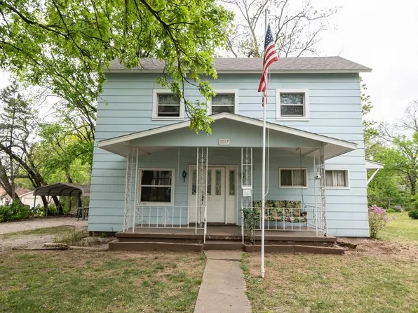 1117 N 6th St, Neodesha, KS 66757