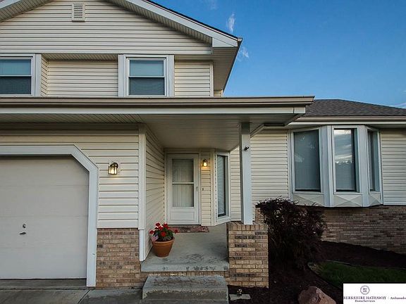 4th image of 203 Summerset Dr