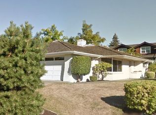 1005 Belfair Rd, Bellevue, WA 98004