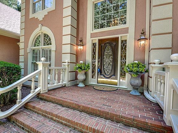 Dramatic Front Entry