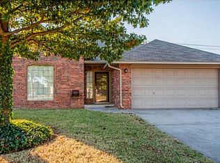 413 Bradgate Dr, Yukon, OK 73099