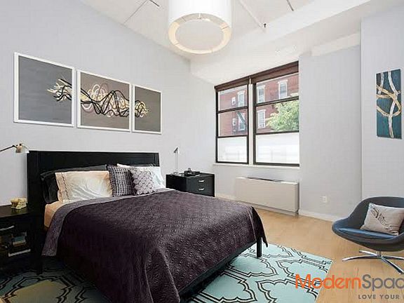 2nd image of 1055 47th Ave #C1