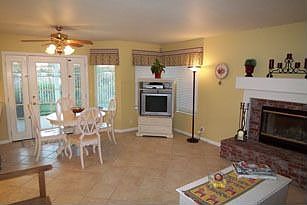 3rd image of 14715 Prairieview Cir