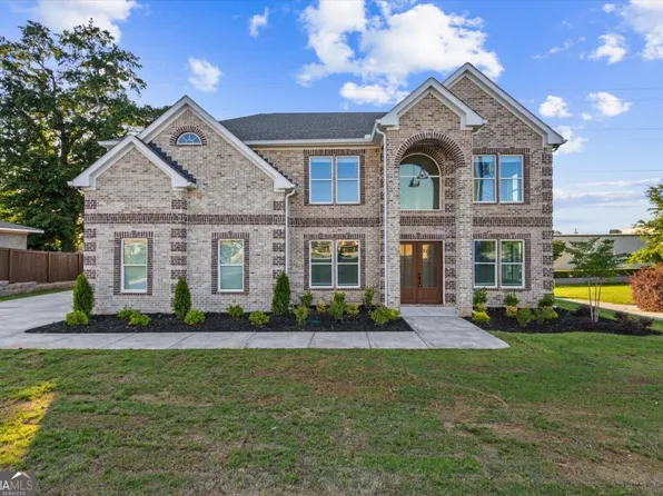392 Price Pl, Norcross, GA 30071