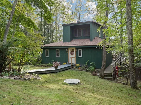116 Thorp Shores Road, Readfield, ME 04355