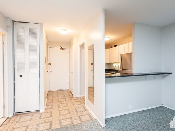 5th image of 4250 N Marine Dr APT 1505