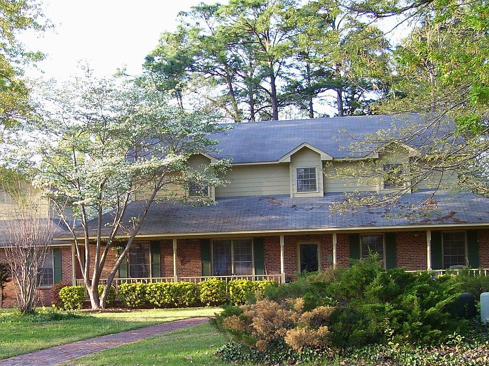 Spring 20 Baldpate Cove