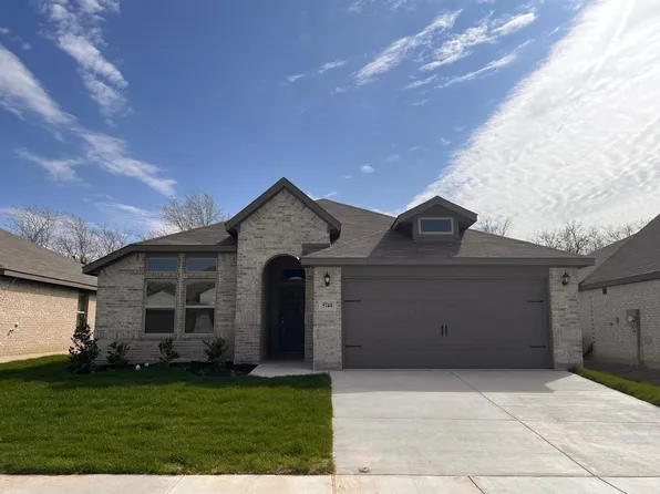 5744 Brookville Dr, Fort Worth, TX 76179