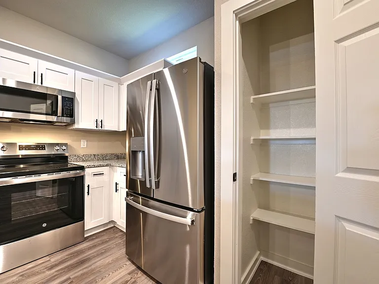11318 Clearmine St — Photo 26