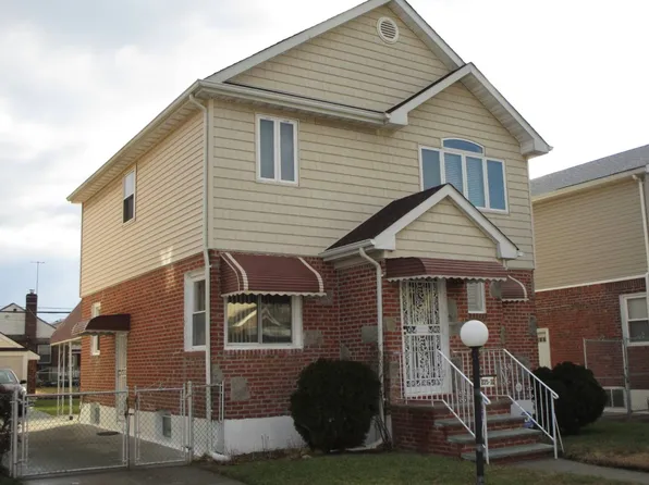 22522 113th Dr, Queens Village, NY 11429