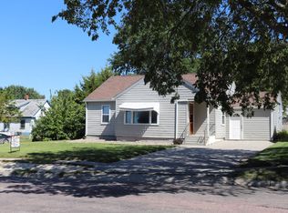710 Wilson St, Winner, SD 57580