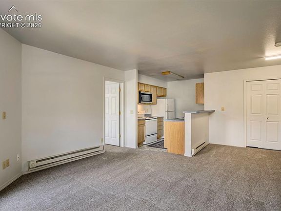 3rd image of 124 Whalen Ave #33
