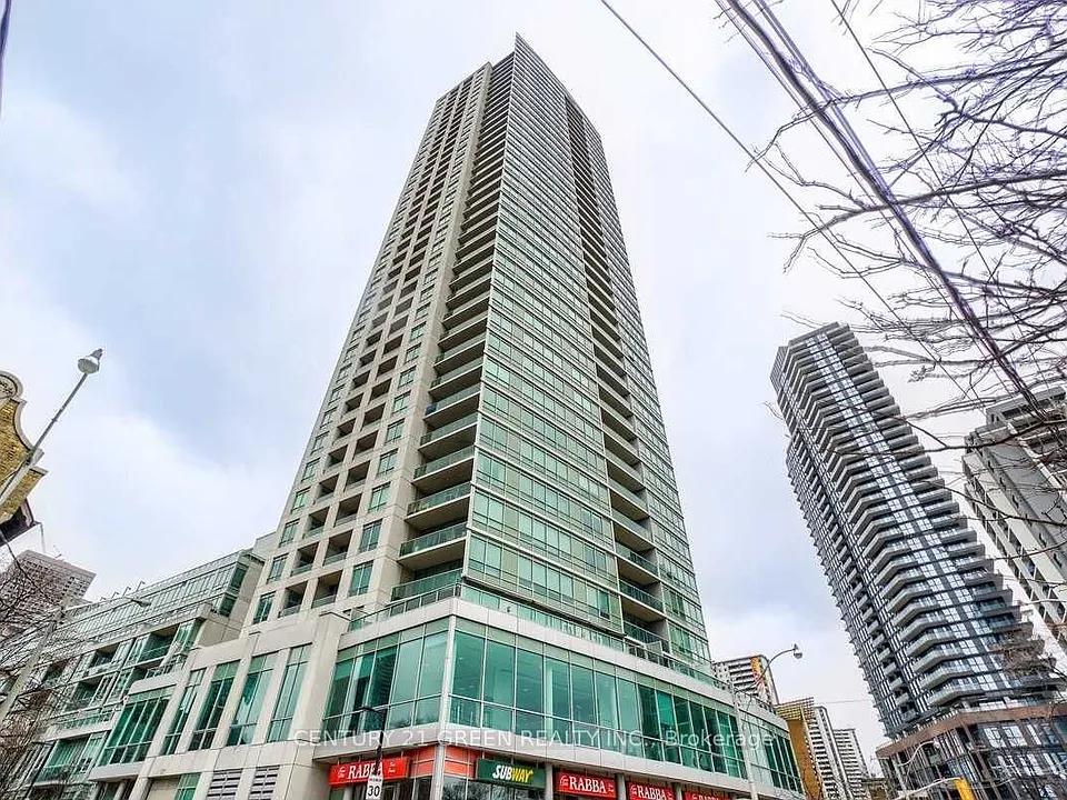 120 Homewood Ave #810