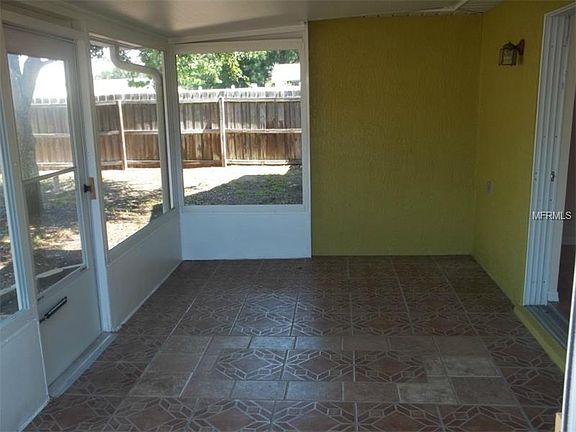 2nd image of 3718 Meadow Green Dr