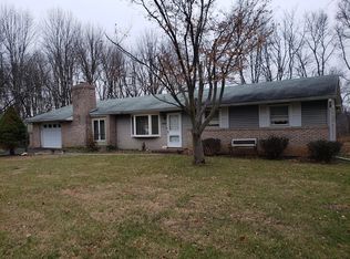 1873 Brook Ln, Bethlehem, PA 18015