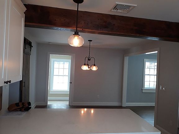 Kitchen to open eating area